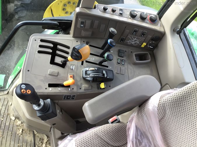 2019 JOHN DEERE 6120M