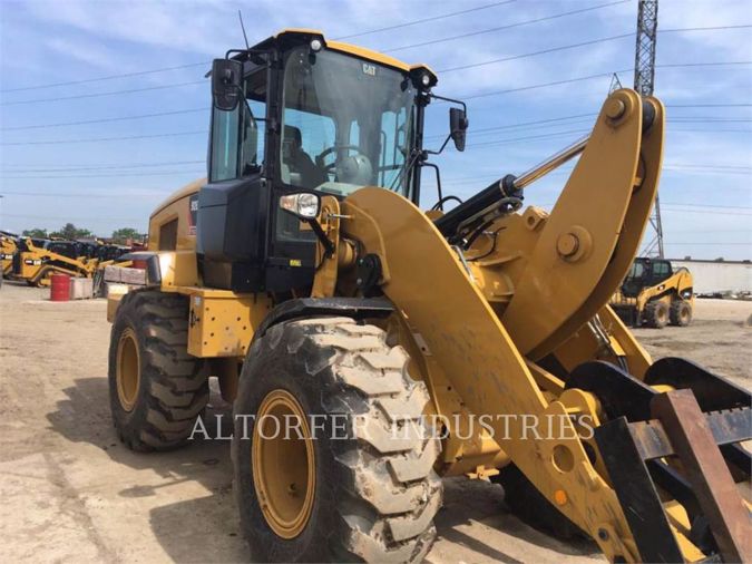 2015 CATERPILLAR 926M