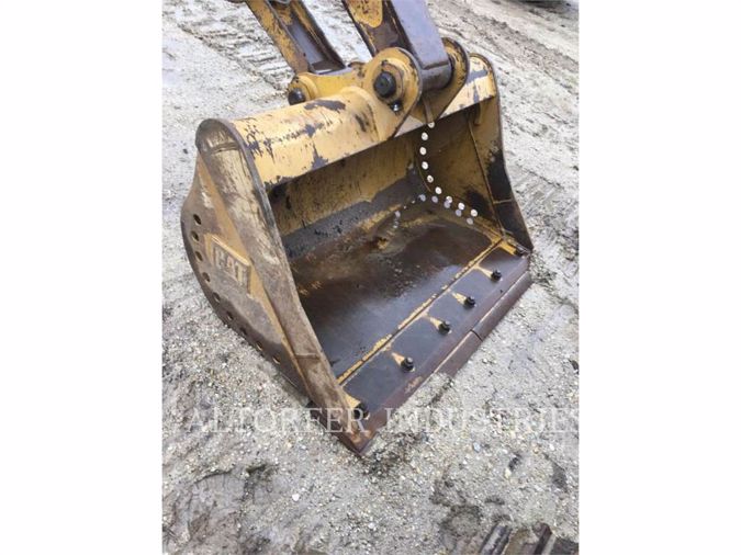 2012 CATERPILLAR 329E