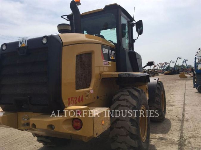 2015 CATERPILLAR 926M