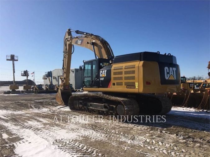 2018 CATERPILLAR 349F