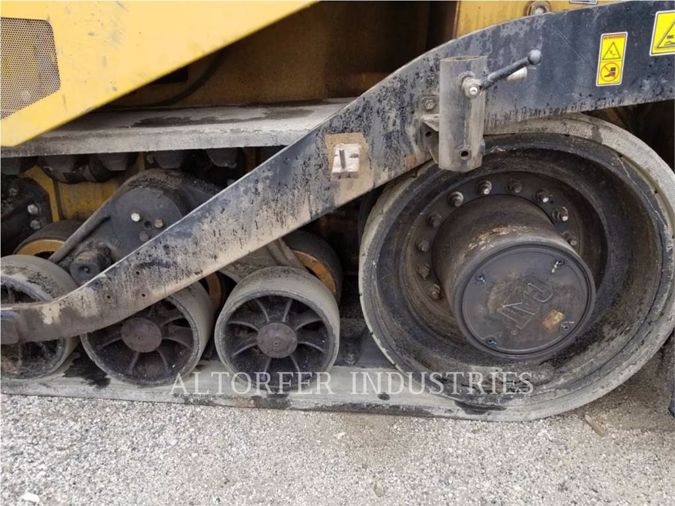 2016 CATERPILLAR AP1055