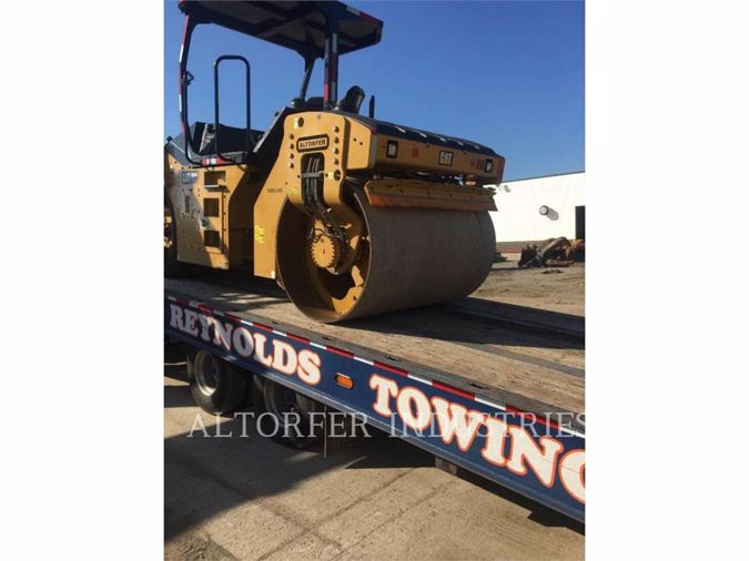 2015 CATERPILLAR CB54