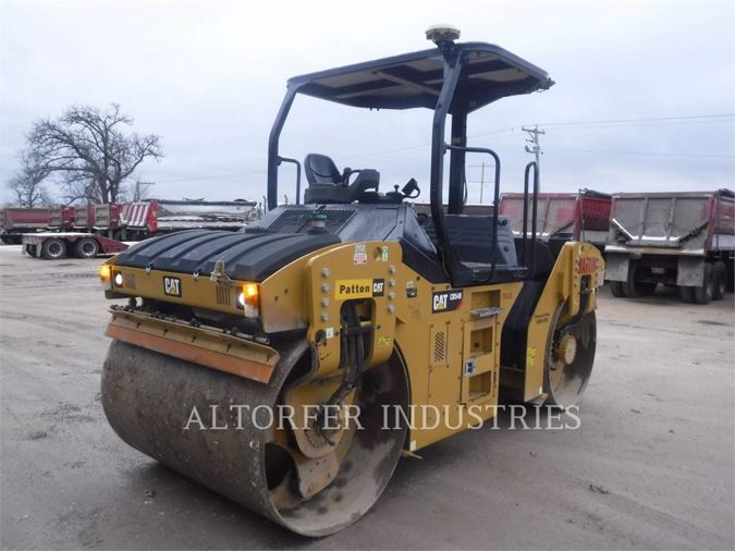 2017 CATERPILLAR CB54