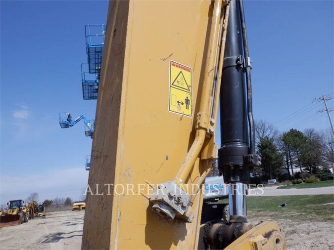 2015 CATERPILLAR 349F