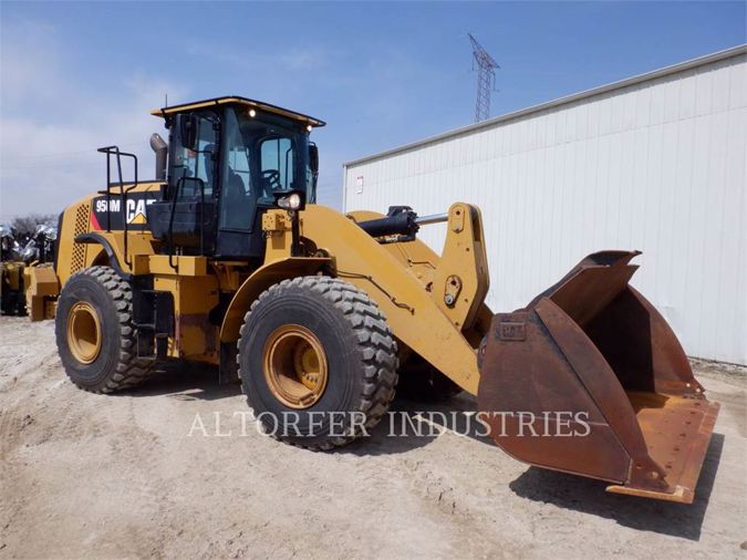 2015 CATERPILLAR 950M