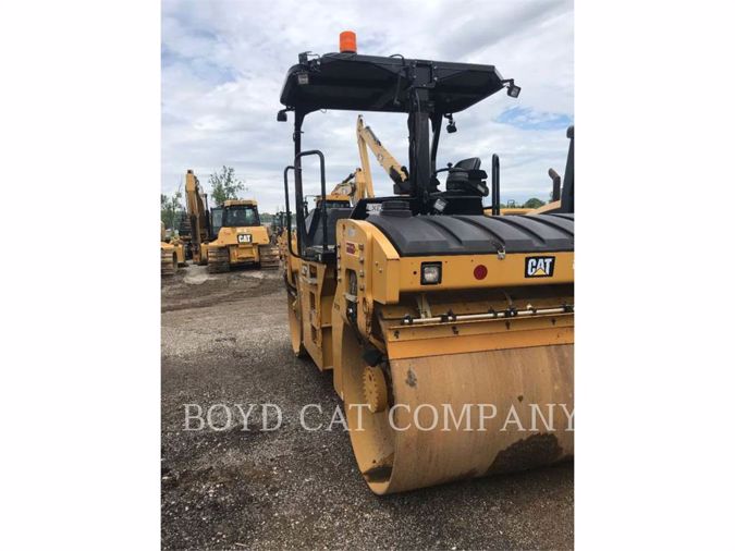 2013 CATERPILLAR CB54