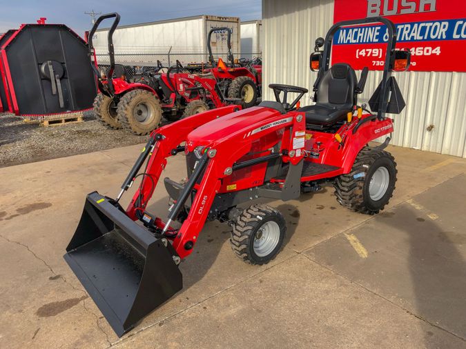 2020 MASSEY FERGUSON GC1725