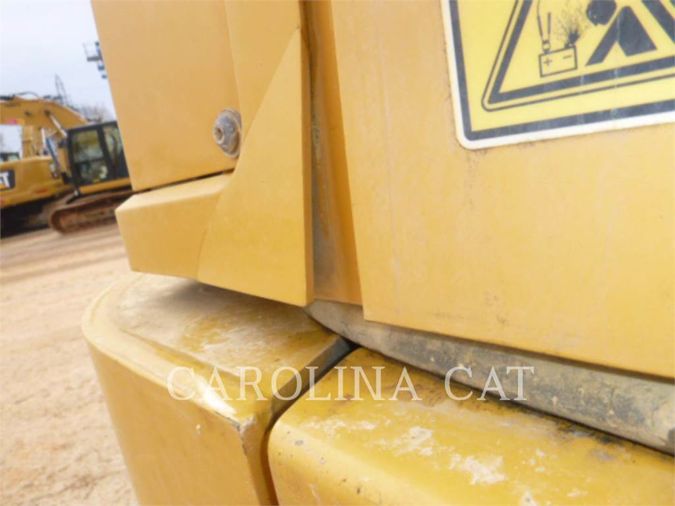 2018 CATERPILLAR 740