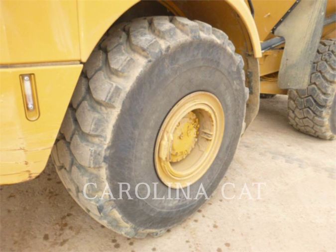 2018 CATERPILLAR 740