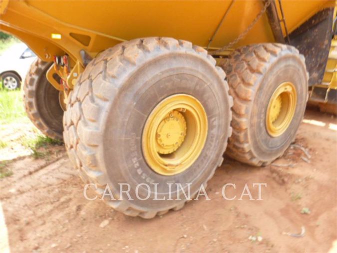 2018 CATERPILLAR 740
