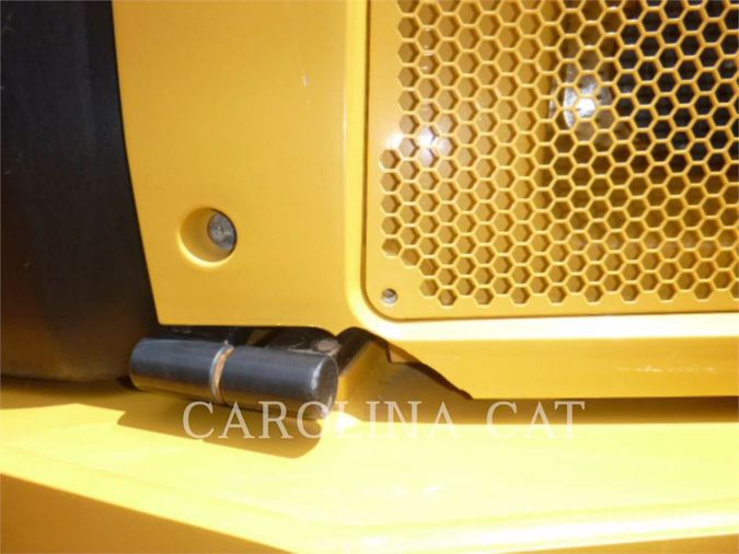 2018 CATERPILLAR 740