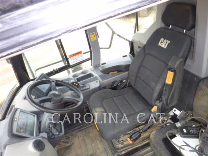 2018 CATERPILLAR 740