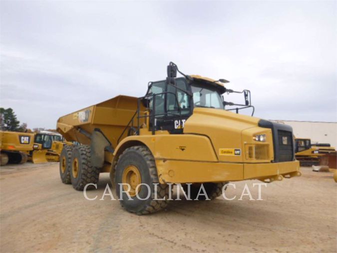 2018 CATERPILLAR 740