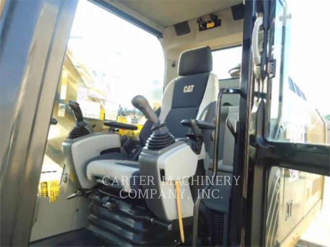 2012 CATERPILLAR 329E