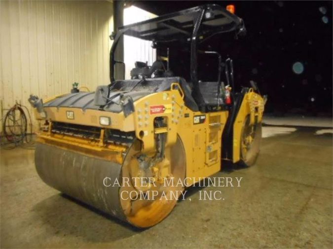2016 CATERPILLAR CB64