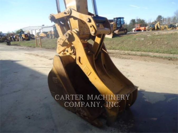 2015 CATERPILLAR 329