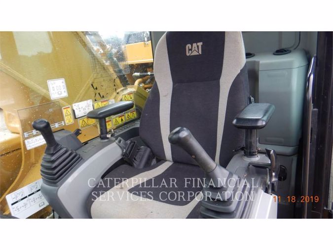2016 CATERPILLAR 349F