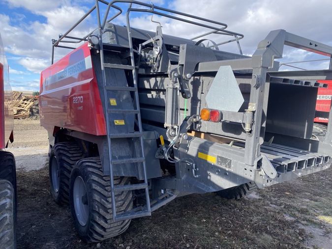 2020 MASSEY FERGUSON 2200