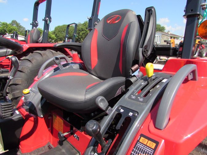 2020 MAHINDRA 1626