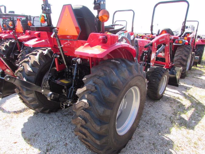 2020 MAHINDRA 1626