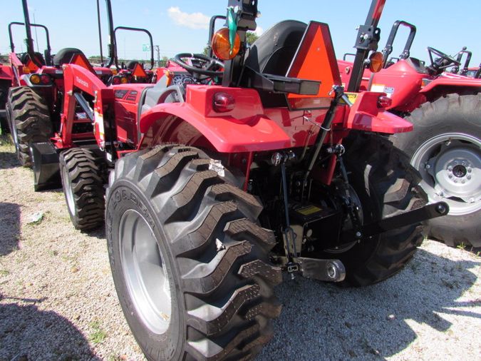 2020 MAHINDRA 1626