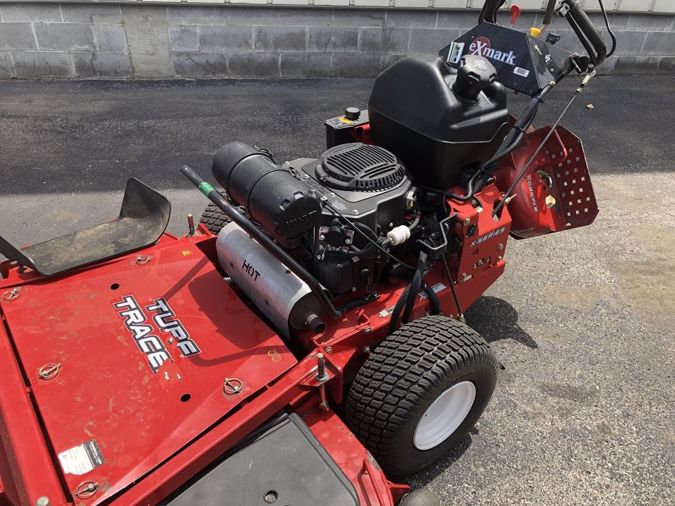 2017 EXMARK TURF TRACER X-SERIES TTX650EKC604N0
