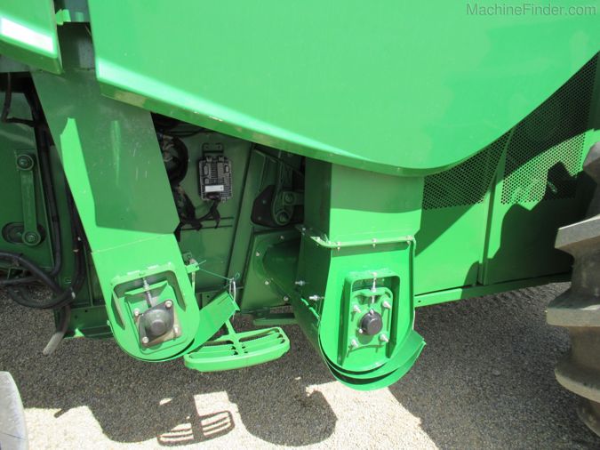 2015 JOHN DEERE S690