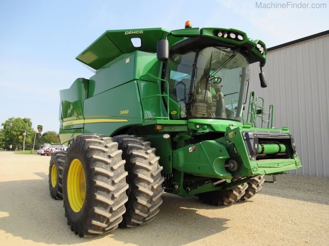 2015 JOHN DEERE S690