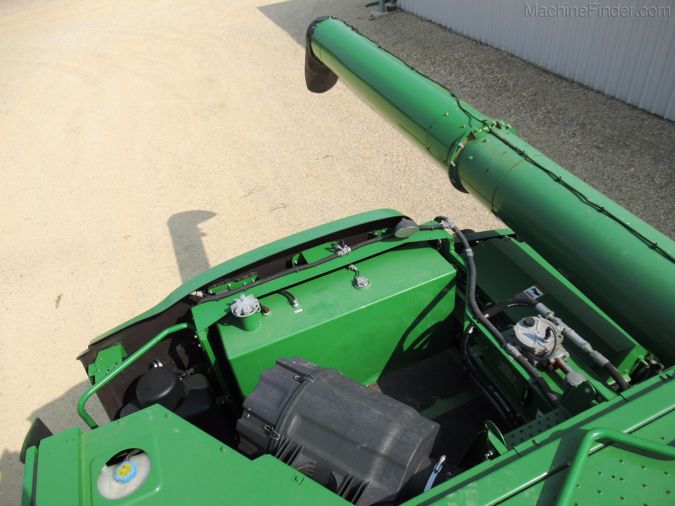 2015 JOHN DEERE S690