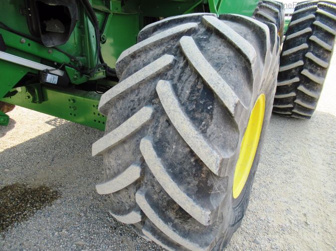 2015 JOHN DEERE S690
