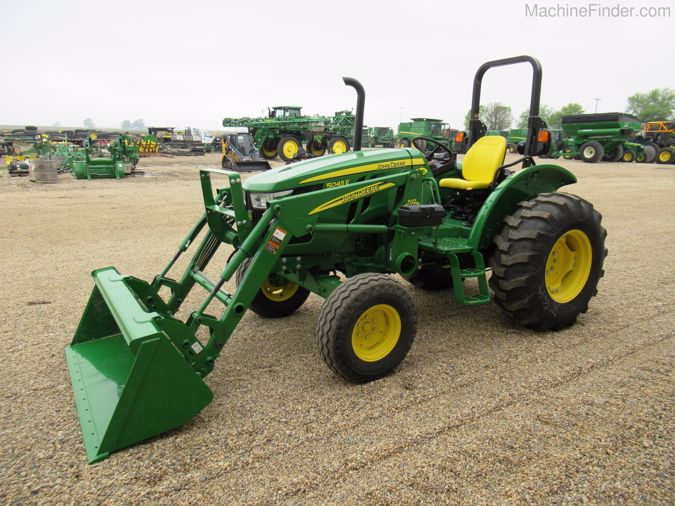 2019 JOHN DEERE 5045E