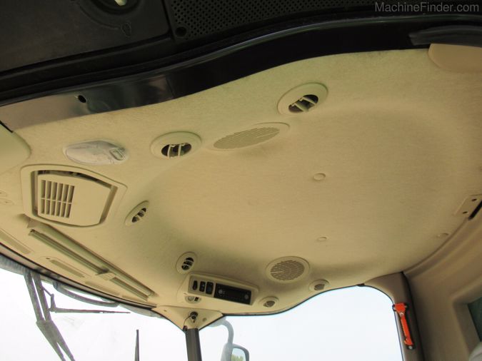 2015 JOHN DEERE S690