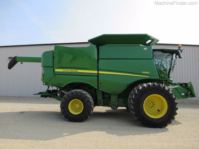 2015 JOHN DEERE S690