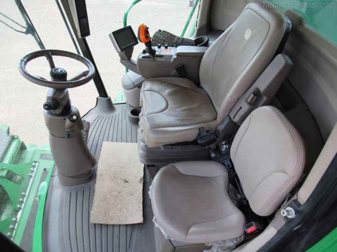 2015 JOHN DEERE S690