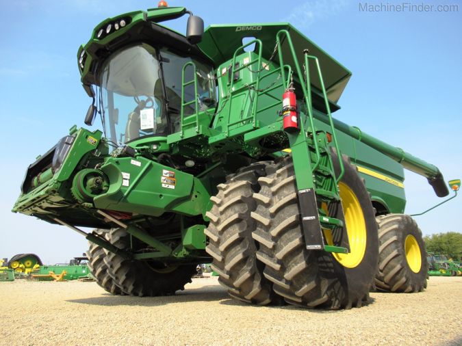 2015 JOHN DEERE S690