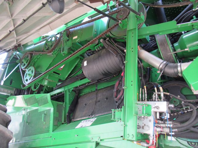 2015 JOHN DEERE S690