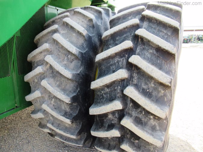 2015 JOHN DEERE S690