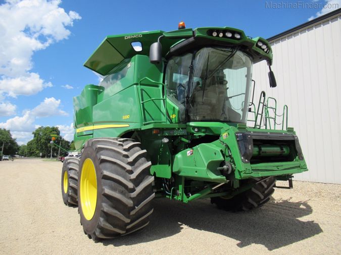 2015 JOHN DEERE S690