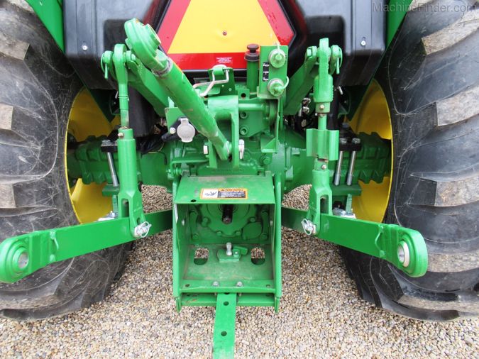 2019 JOHN DEERE 5045E