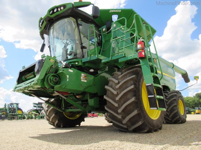 2015 JOHN DEERE S690