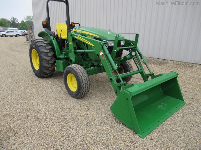 2019 JOHN DEERE 5045E