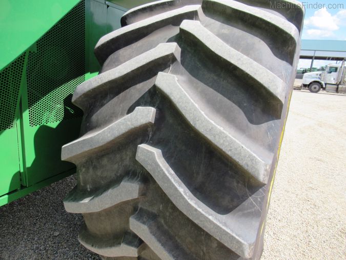 2015 JOHN DEERE S690