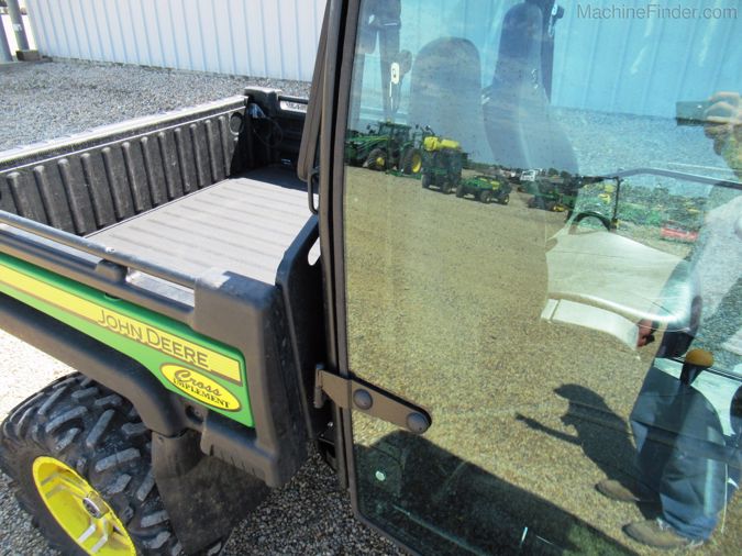 2016 JOHN DEERE XUV 855D