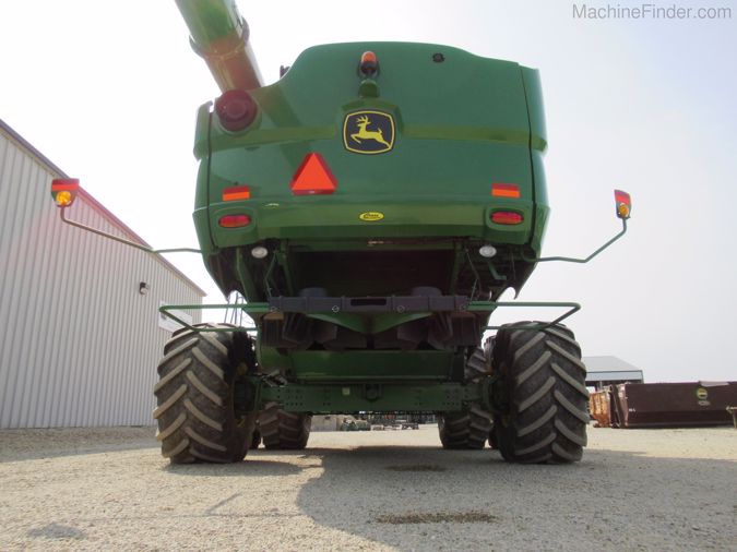2015 JOHN DEERE S690