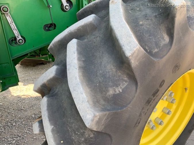 2015 JOHN DEERE S680
