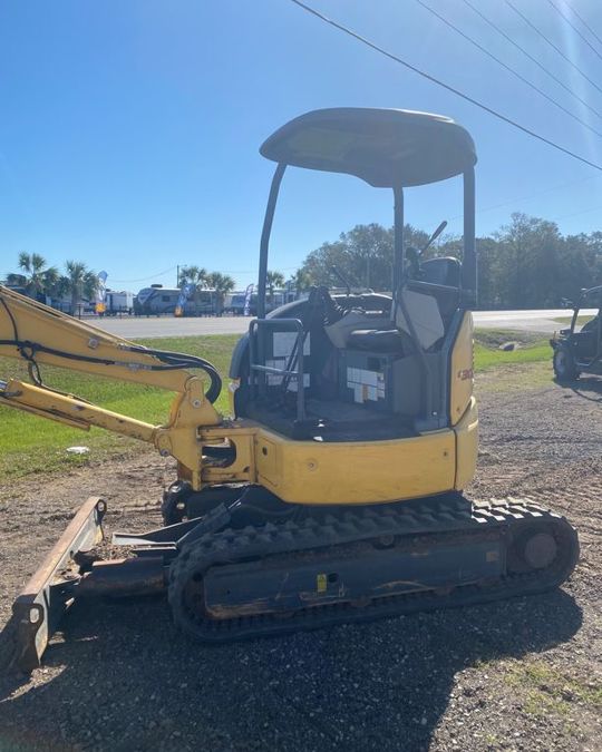 2016 NEW HOLLAND E30