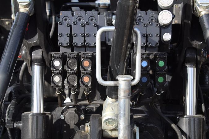 2019 NEW HOLLAND T7.270