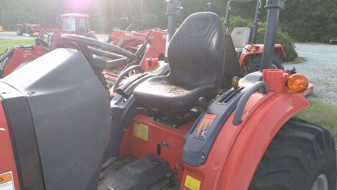 2018 MAHINDRA 1538