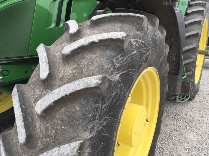 2018 JOHN DEERE 6175M